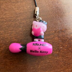 ROUND1×HELLO KITTY ストラップ