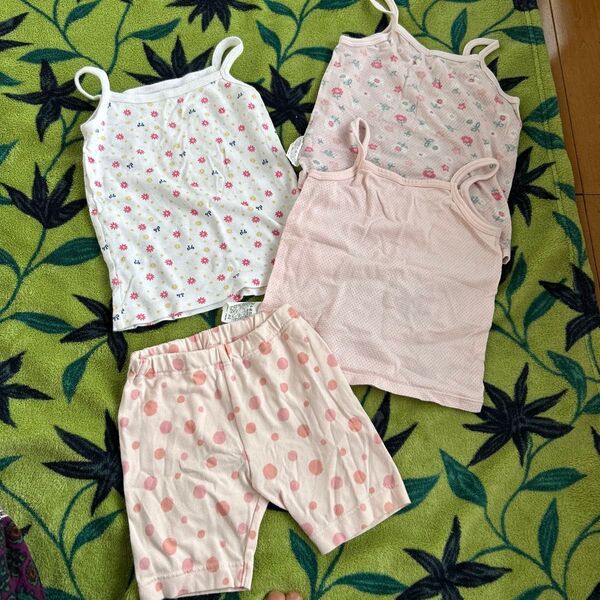 ベビー服 キャミソール3枚 パンツ1枚 まとめ売り