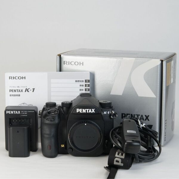 Pentax K-1・ボディ 一・ショット数:9362枚・元箱付き・バッテリー良好【ペンタックス】