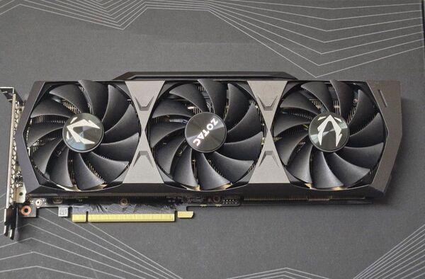 【ジャンク】ZOTAC GeForce RTX 3070 Ti Trinity OC グラフィックボード