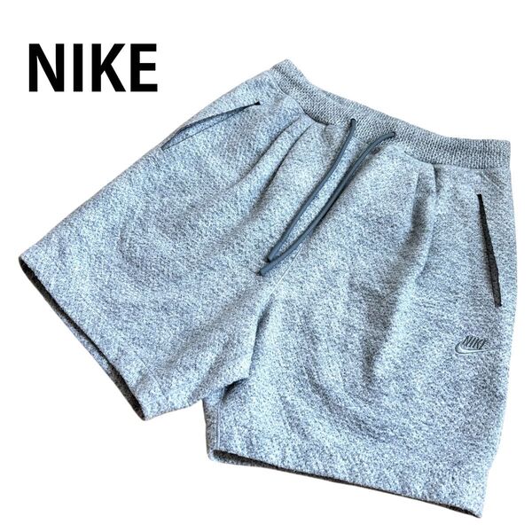 NIKE ナイキ テックパック 風車ロゴ ショートパンツ グレー ハーフパンツ ボトムス シンプル