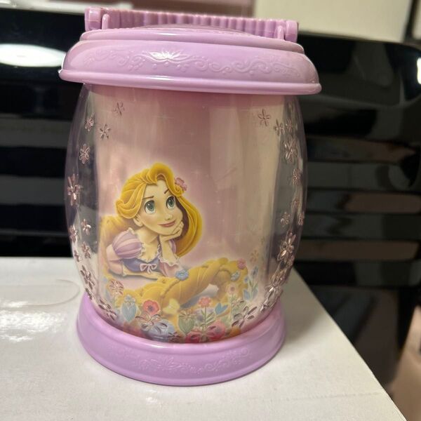 ディズニーリゾート ラプンツェル ランタンライト