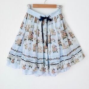 axes femme アクシーズファム フレアスカート バラ柄 花柄 水色