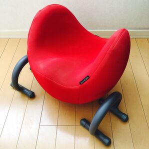 クビレディ バランスチェア