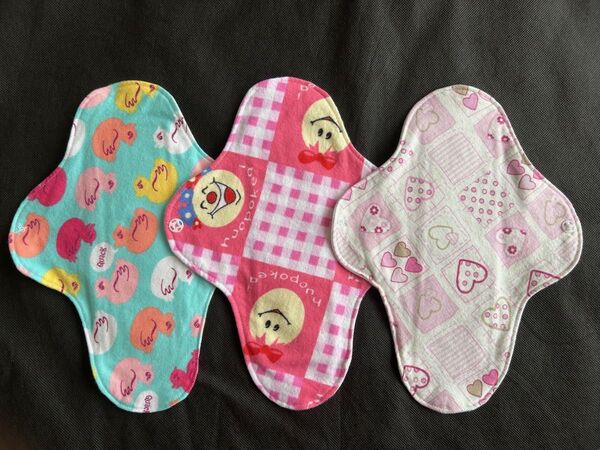 【Lサイズ3枚】防水布・吸収体入 タテ28×幅21cm 布ナプキン ハンドメイド 肌着生地