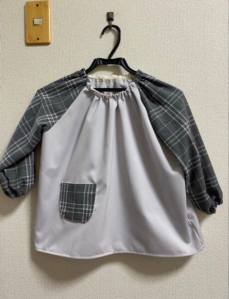 ハンドメイド 子供用スモック(110〜120)グレーチェック