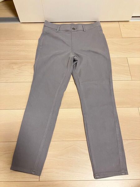 新品未使用 UNIQLO ウルトラストレッチレギンスパンツ L グレー系