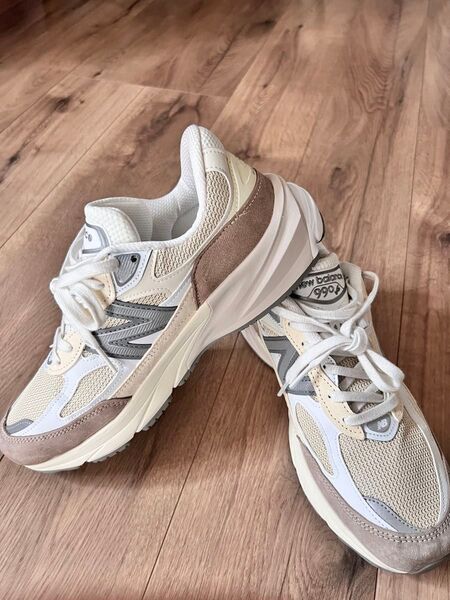 【美品】NEW BALANCE M990 v6 27cm Dワイズ