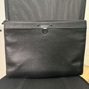 LOUIS VUITTON タイガ ポシェット・ヴォワヤージュMM