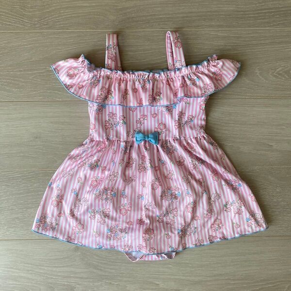 イオン トップバリュ オフショルワンピース型 小花柄 女の子水着 ピンク 130 新品・未使用