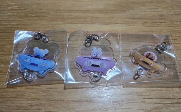 BT21 つながるアクリルチャーム ガチャガチャ