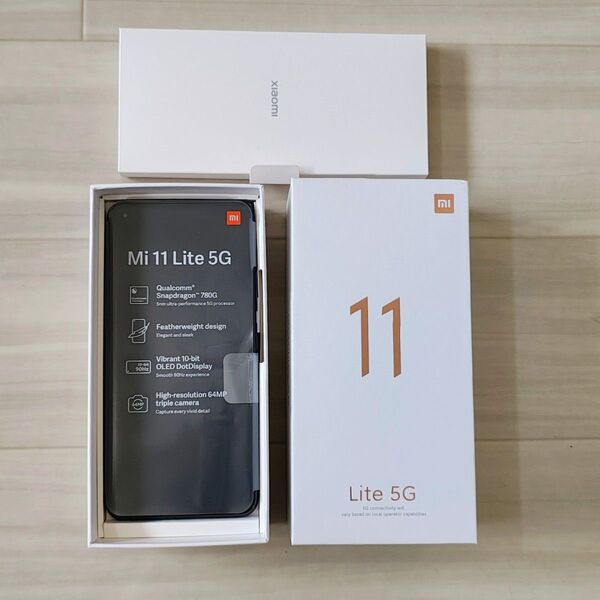 【美品】Xiaomi「Mi 11 Lite 5G」SIMフリー