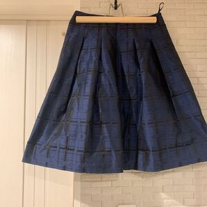 ANAYI アナイ フレアスカート ギャザー 光沢ネイビー 38 フォーマル
