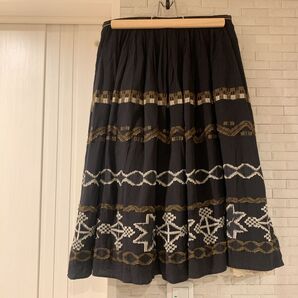 ロイスクレヨン ギャザースカート フレア 刺繍 レース 黒 ボリューム ブラック エスニック y2k