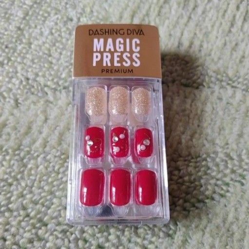 新品 DASHING DIVA ダッシングディバ MAGIC PRESS マジックプレス PREMIUM プレミアム ネイルチップ