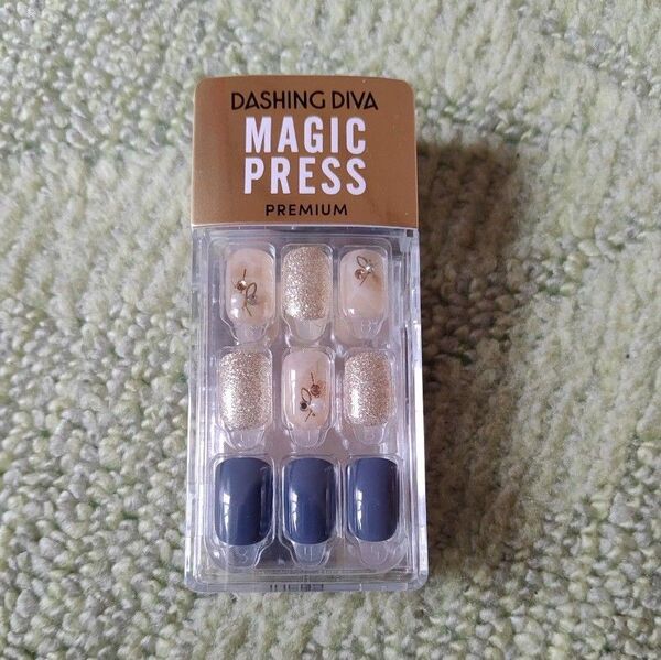 新品 DASHING DIVA ダッシングディバ MAGIC PRESS マジックプレス PREMIUM プレミアム ネイルチップ