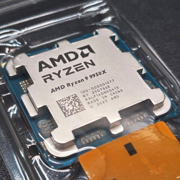 【新品未使用】AMD RYZEN 9 9950X バルク品 ライゼン PCパーツ CPU 0413