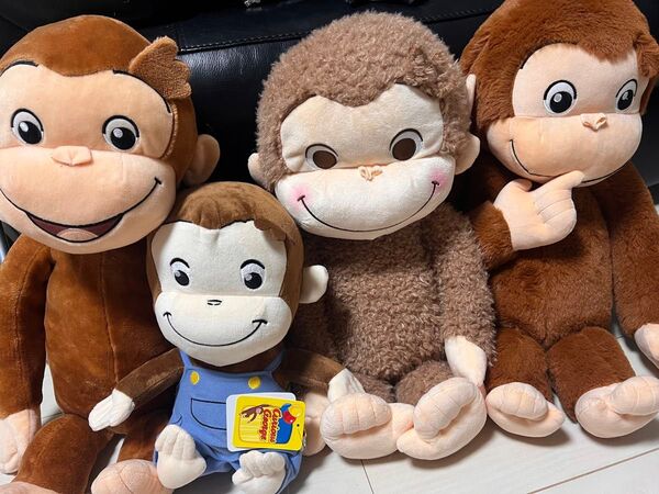 おさるのジョージ ぬいぐるみ セット 赤いほっぺ お座りふり向きポーズ にっこり ギガジャンボ