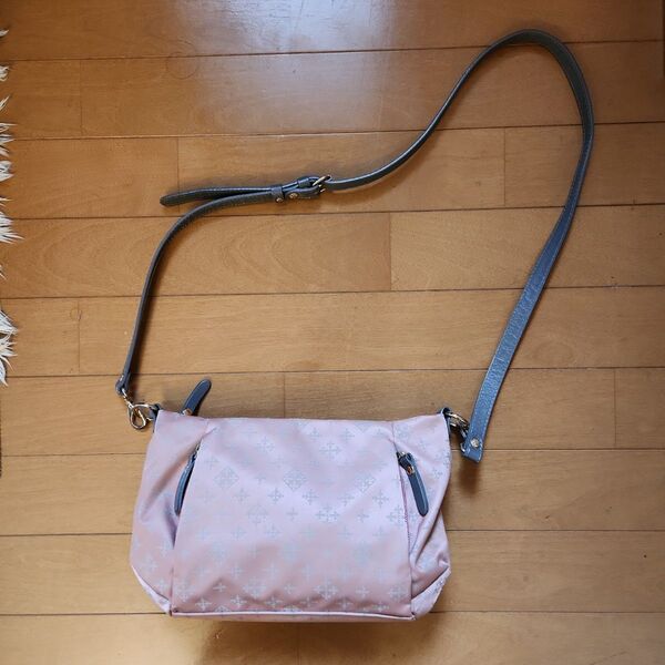 russet ショルダーバッグ ピンク