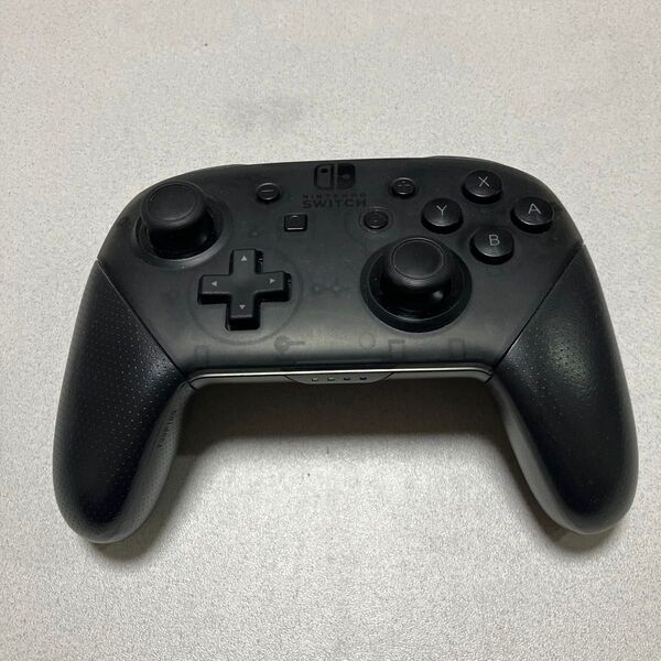 Nintendo Switch Proコントローラー ブラック