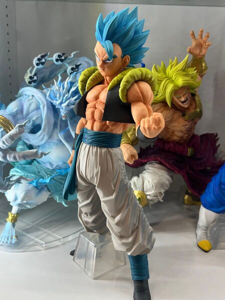 一番くじドラゴンボール EXTREME SAIYAN C賞超サイヤ人ゴッド超サイヤ人 ゴジータ フィギュア 箱無し