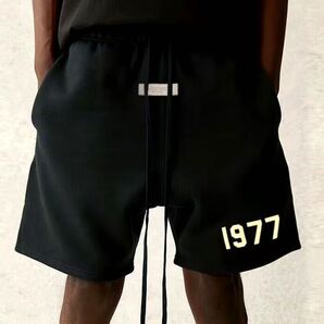 1977 Essentials FOG エッセンシャルズ スウェット ハーフ パンツ ブラック