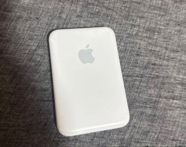 即日発送!動作確認済み! Apple MagSafe バッテリーパック A2384 アップル モバイルバッテリー