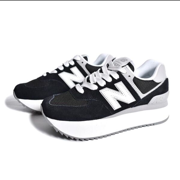 New Balance 574 厚底 黒スニーカー