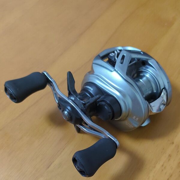 ダイワ 22アルファスSV TW 800S-XHL