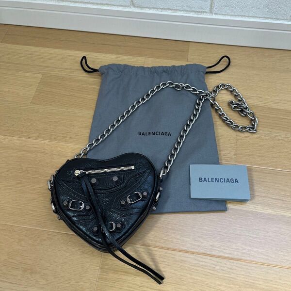 バレンシアガ BALENCIAGA 新品 本物 ルカゴール ハート ミニバッグ ショルダーバッグ ブラック
