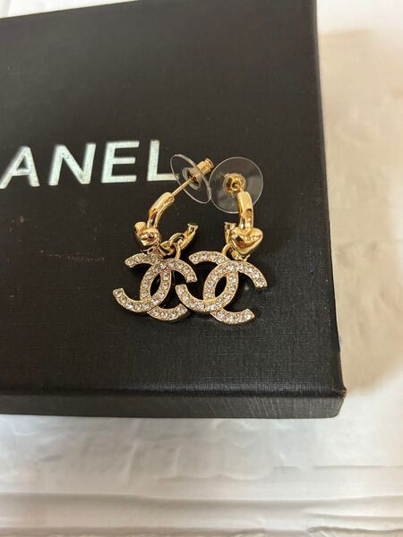 購入前にコメント☆ピアス シャネル
