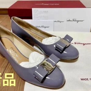【新品未使用】フェラガモ パンプス ヴァラ イタリア製 本革 サイズ23.5cm
