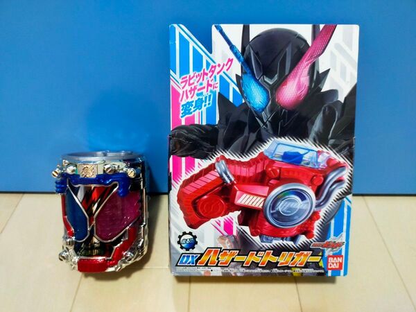仮面ライダービルド DXハザードトリガー&ラビットタンクスパークリング