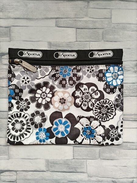 LeSportsac レスポートサック フラットポーチ 花柄 ホワイト×ブラック フラワー