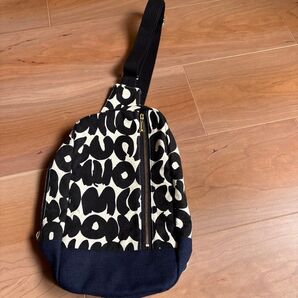 ボディバッグ ハンドメイド ワンショルダー