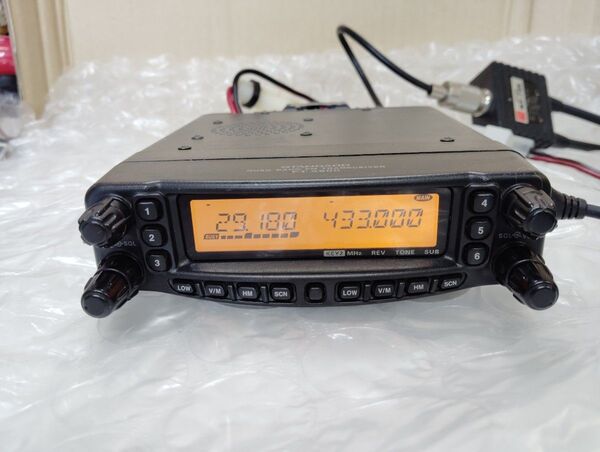 YAESU STANDARD FT-8900H 4バンド FMモービル機 難有