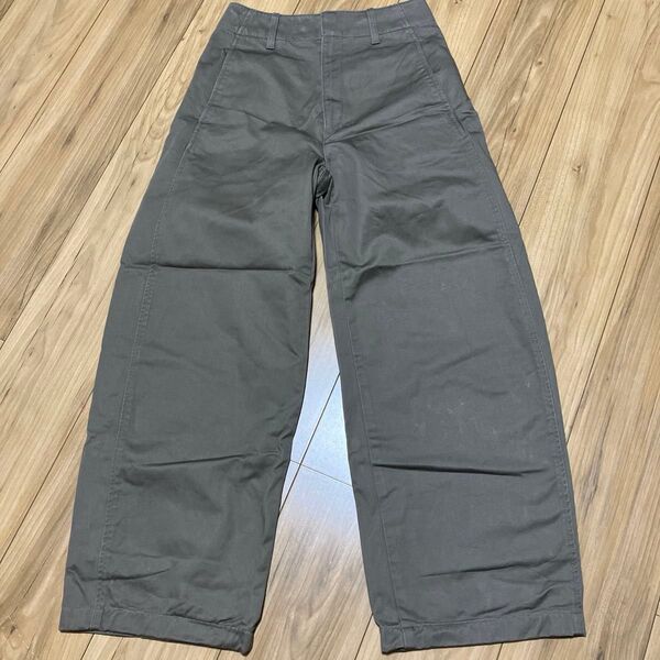 ユニクロU カーブパンツ 61 ベージュ UNIQLO U 422279