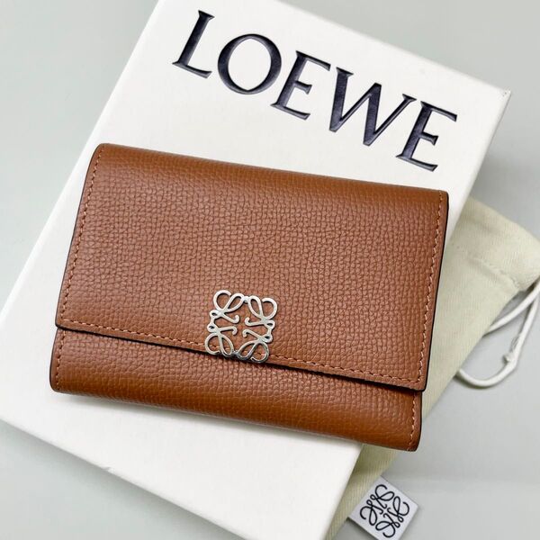 LOEWE ロエベ アナグラム バーティカルウォレット スモール 三つ折り財布