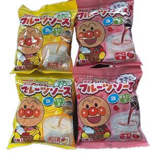 明治それいけ!アンパンマンのフルーツソース いちご味(20ml×7)×2、バナナミックス味(20ml×7)×2