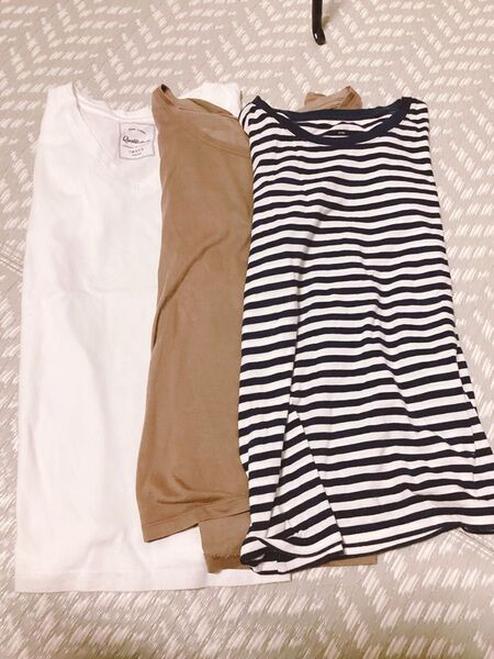 「半袖Tシャツ 3枚 (UNIQLO2枚、イマージュ1枚)S~Mサイズ」25-023
