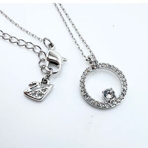 SWAROVSKI ネックレス 箱・保証書付き 極美品 アクセサリー