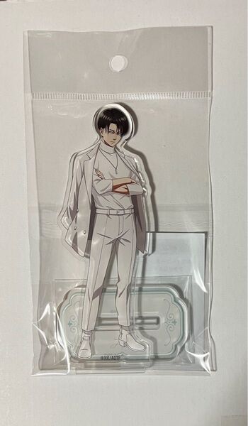 進撃の巨人 リヴァイ アクリルスタンド ホワイトコーデ 新品未開封