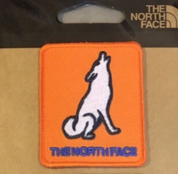 THE NORTHFACEノースフェイス アイロンワッペン オオカミ狼 動物刺繍