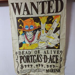 ワンピース ポートガス・D・エースのWANTEDポスター風タペストリー