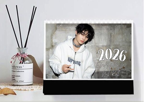 エンハイフン ニキ 2026年卓上カレンダー enhypen エナプ 韓国グッズ