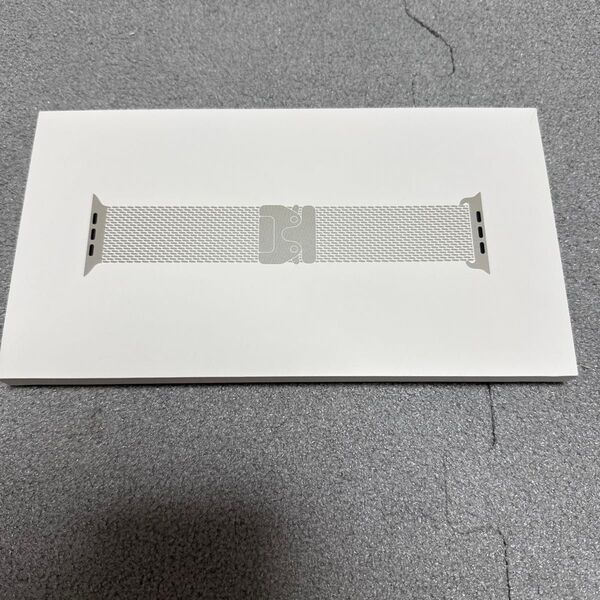Apple Watch アップルウォッチ チタニウム ミラネーゼループ 49mm L 未使用新品 ナチュラル