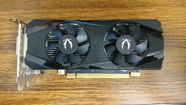 ZOTAC GAMING GTX 1650 4gb lp