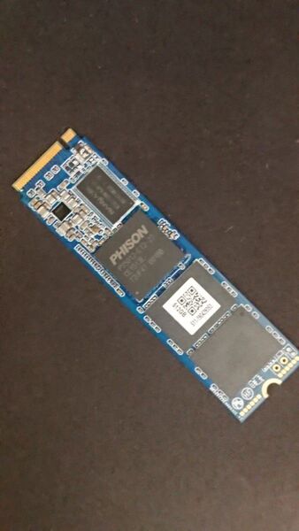 NVME SSD 512GB ジャンク扱い