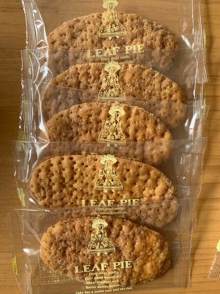 老舗洋菓子店マッターホーン リーフパイ5枚