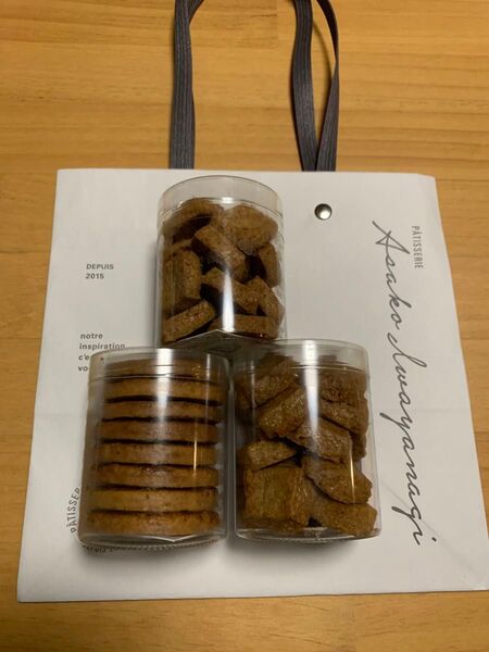 人気パティスリー アサコイワヤナギ ASAKO IWAYANAGI 焼き菓子3点